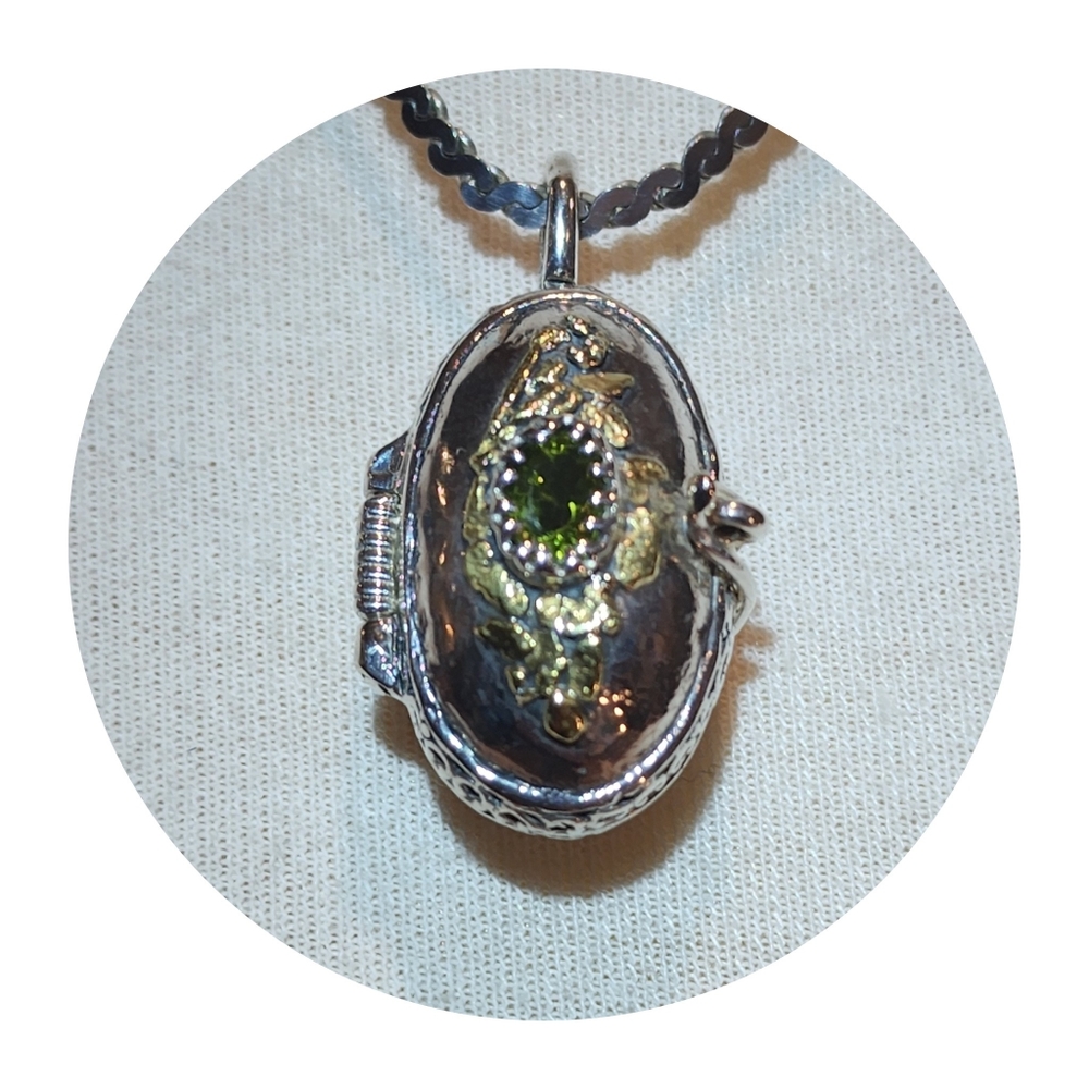 Sterling Silver Precious Stone Antique Locket Necklace